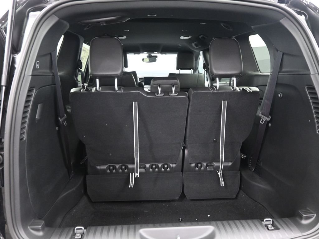2026 Chrysler Pacifica Select - Photo 12