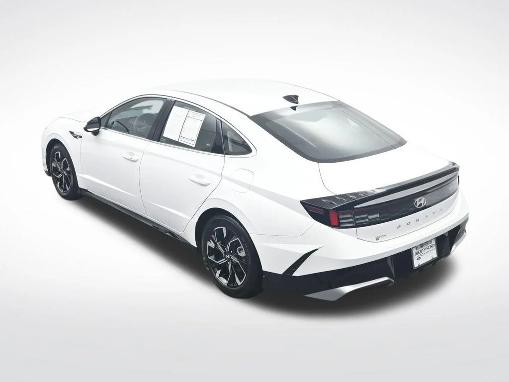 Certified Used 2025 White Hyundai SEL image 44
