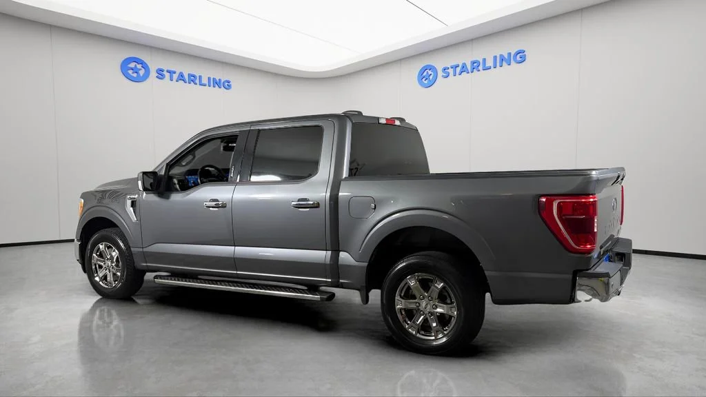 Used 2021 Gray Ford XLT image 4