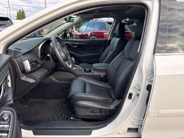 Used 2025 Crystal White Pearl Subaru Touring image 14