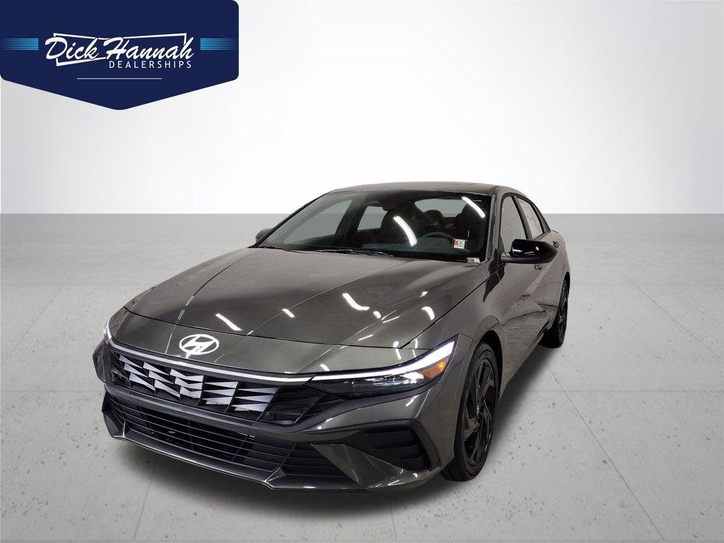 New 2026 Gray Hyundai SEL Sport image 1