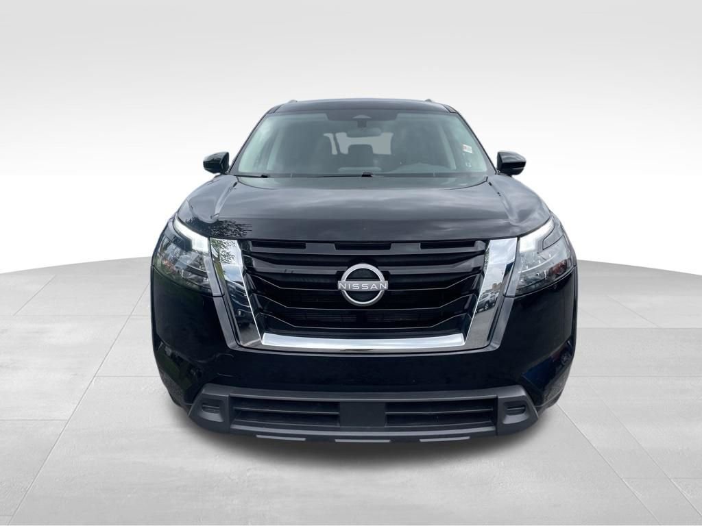 Used 2025 Black Nissan SV image 8