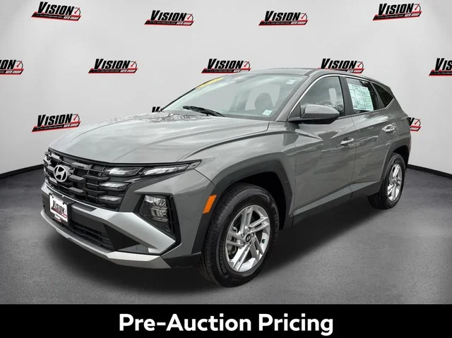 2025 Hyundai Tucson SE