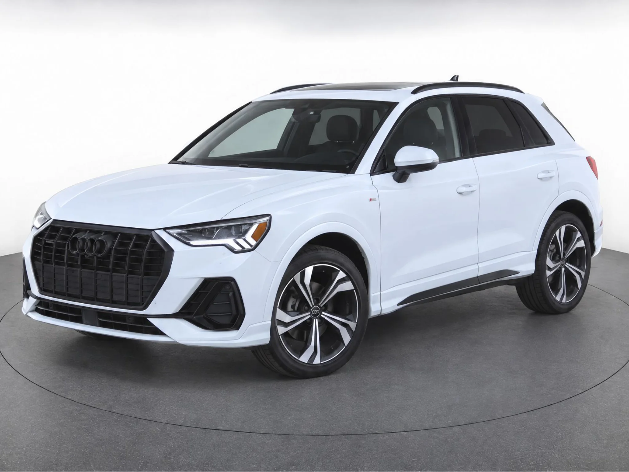 2023 Audi Q3