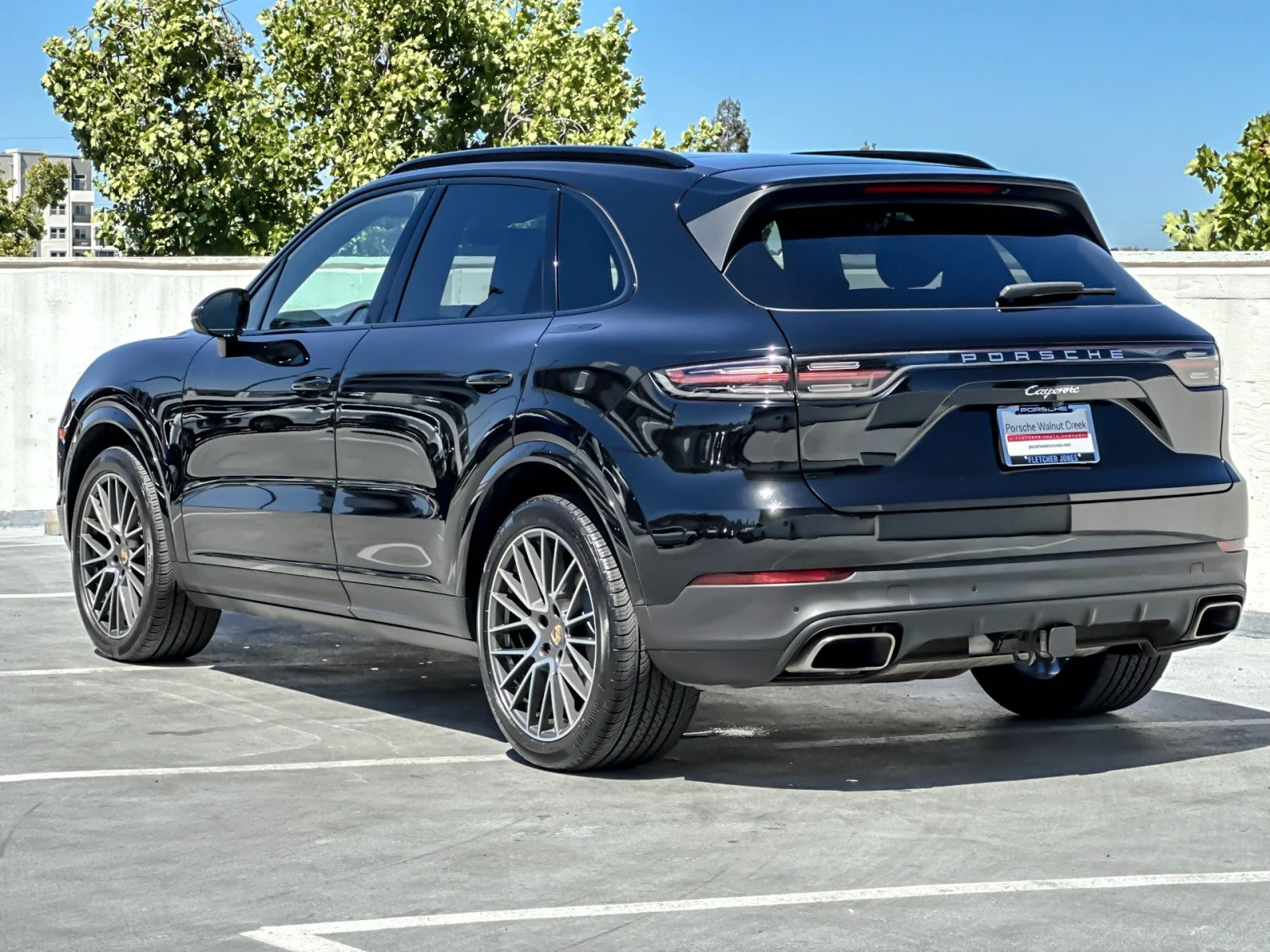 Used 2023 Black Porsche  image 3