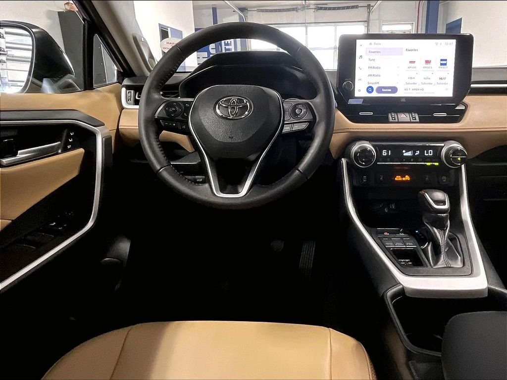 Used 2025 Black Toyota XLE Premium image 17