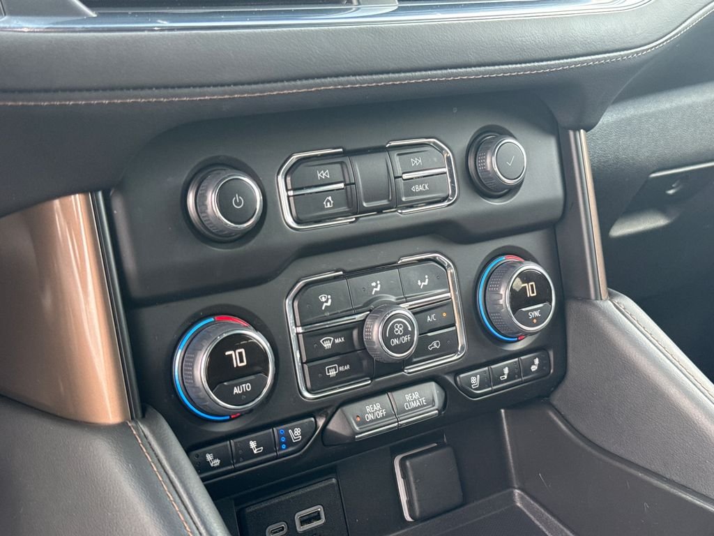 Used 2024 Black Chevrolet High Country image 19