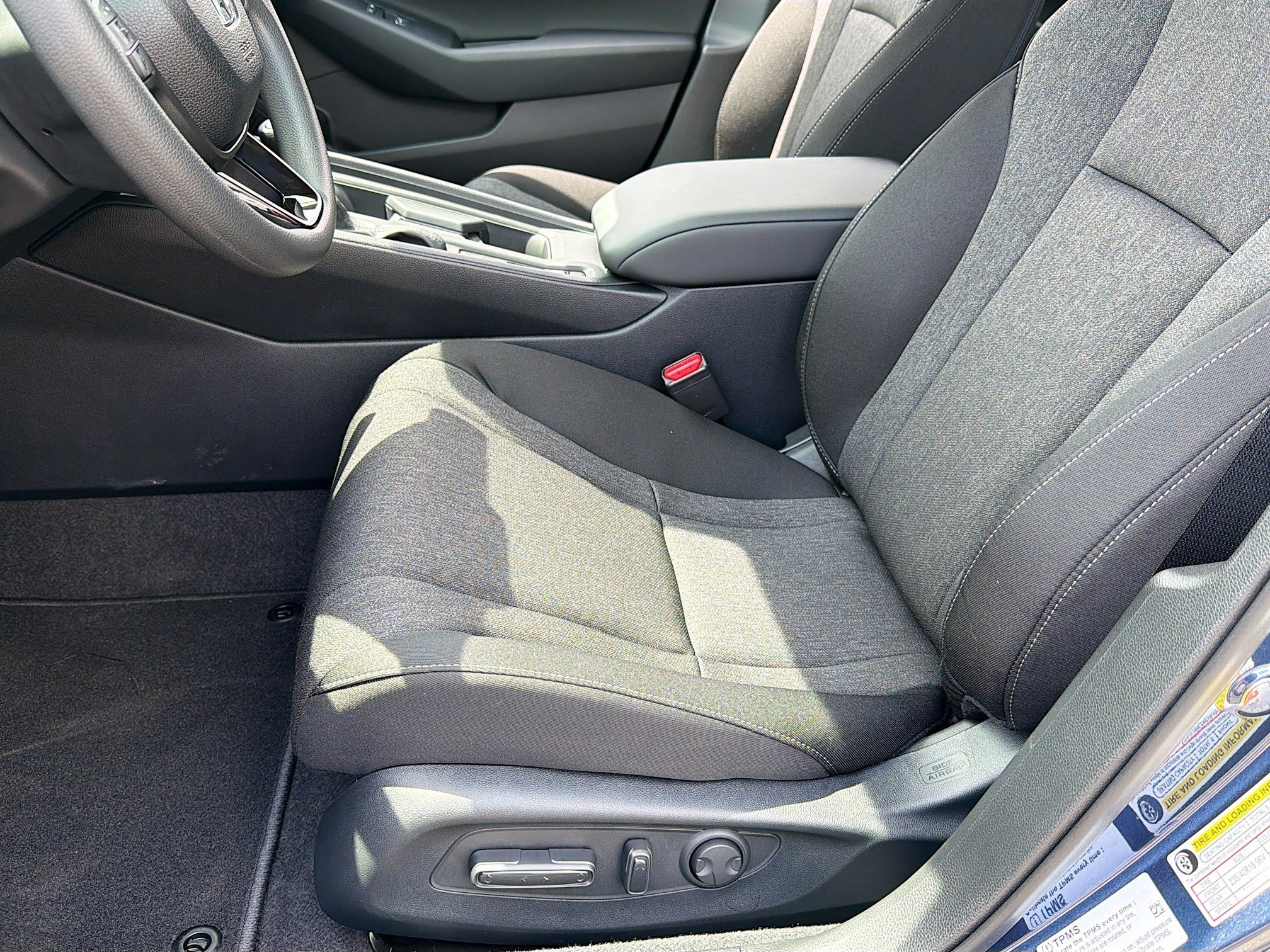 Used 2023 Gray Honda LX image 17