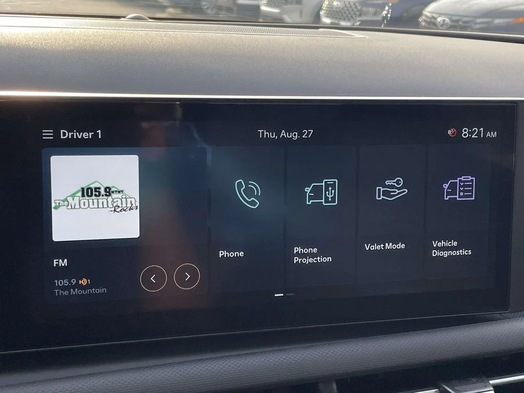 Used 2026 Rockwood Green Hyundai SEL image 16
