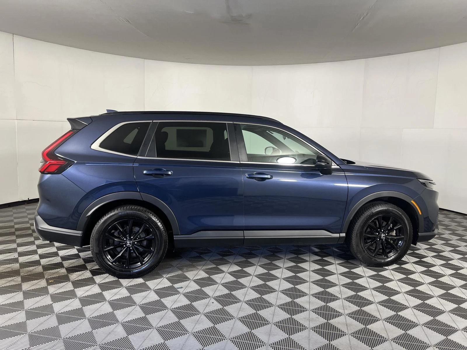 Used 2023 Canyon River Blue Metallic Honda Sport image 10