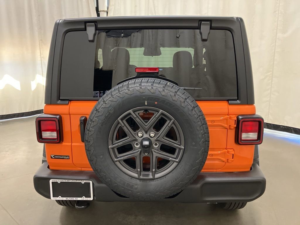 New 2026 Joose Exterior Paint Jeep Sport S image 24