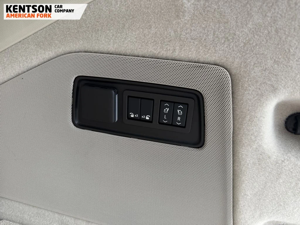 2024 Cadillac Escalade Sport Platinum - Photo 45