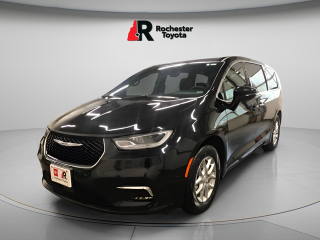 Black 2025 Chrysler Pacifica Select FWD Minivan Front-Wheel Drive