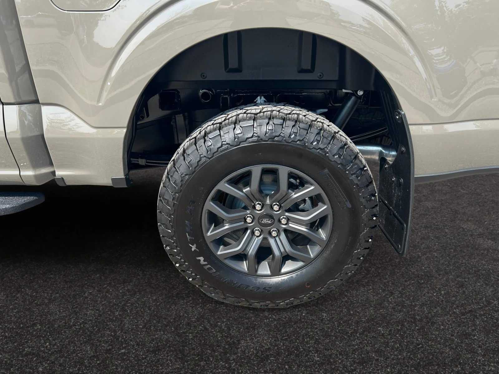 New 2026 Marsh Grey Ford Tremor image 9