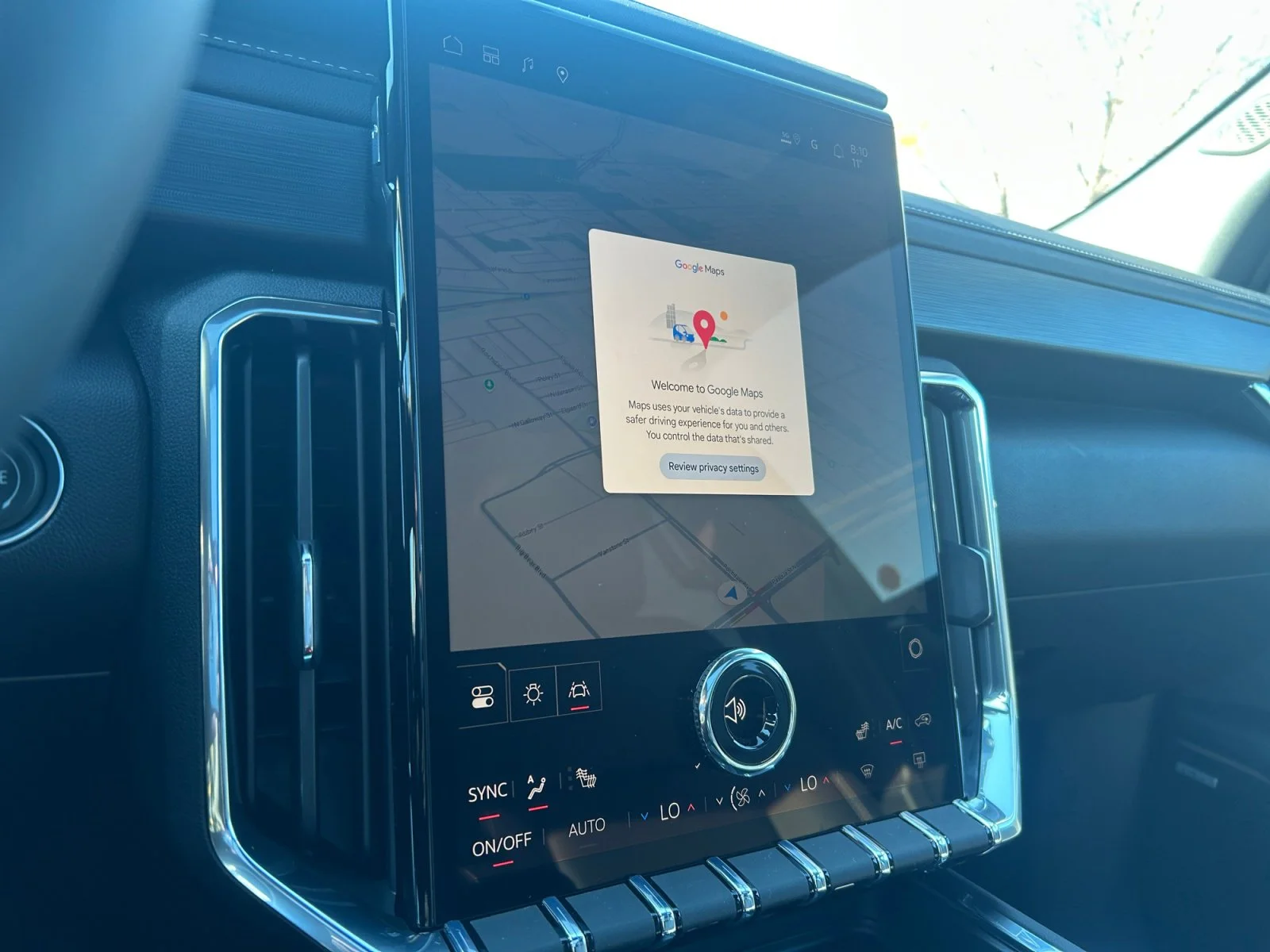New 2026 Summit White GMC Elevation AWD image 27