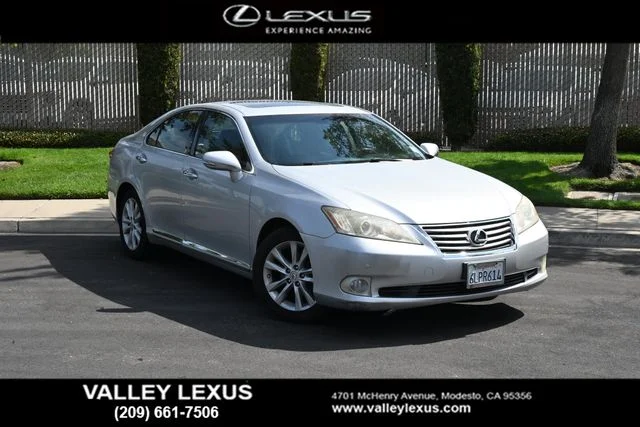 Used 2010 Gray Lexus 350 image 1