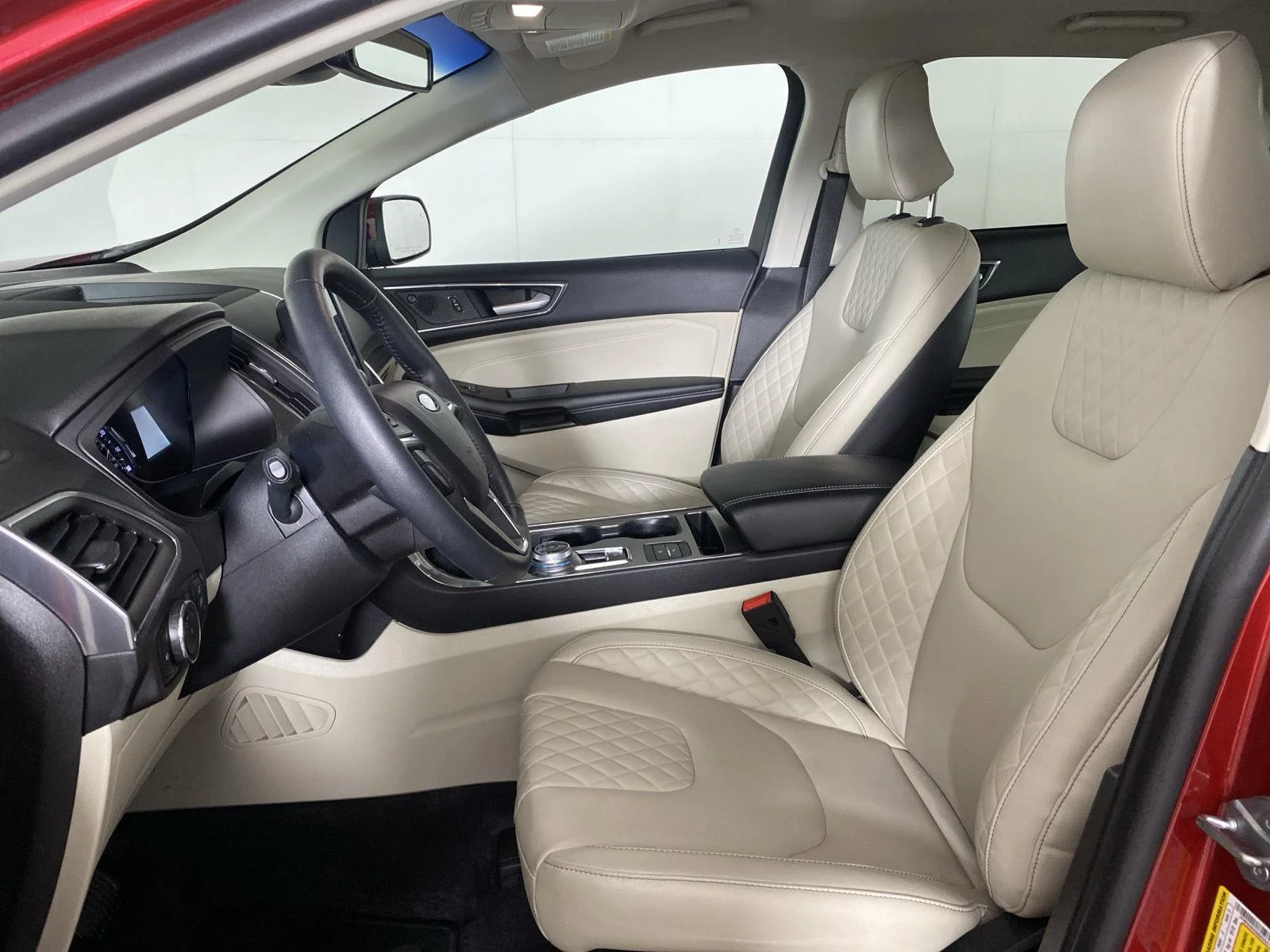 Used 2024 Rapid Red Metallic Tinted Clearcoat Ford Titanium image 10