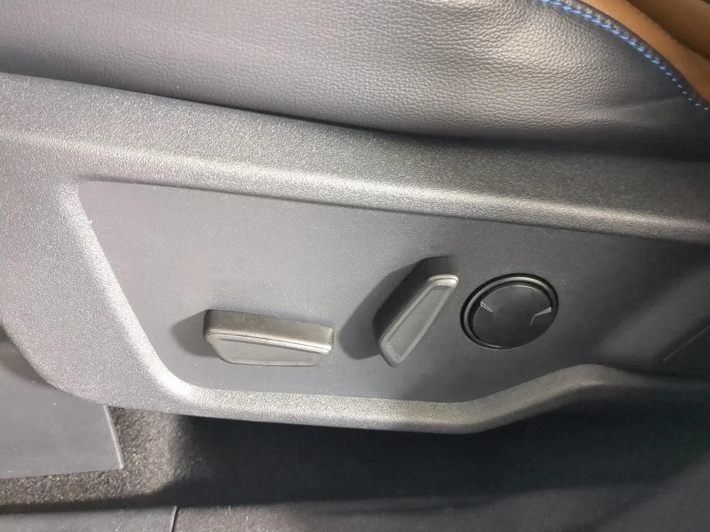2024 Ford Bronco 4-Door Outer Banks - Photo 12