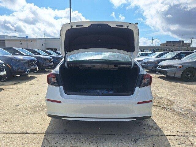 New 2026 Platinum White Pearl Honda LX image 27