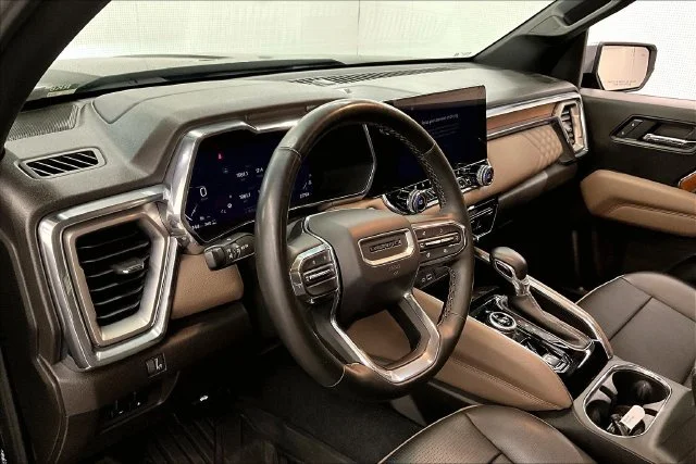 Used 2023 Onyx Black GMC Denali image 16