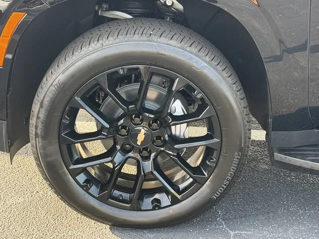 New 2026 Black Chevrolet Premier image 12