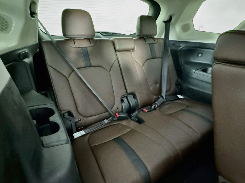 New 2026 Modern Steel Metallic Honda Touring image 38