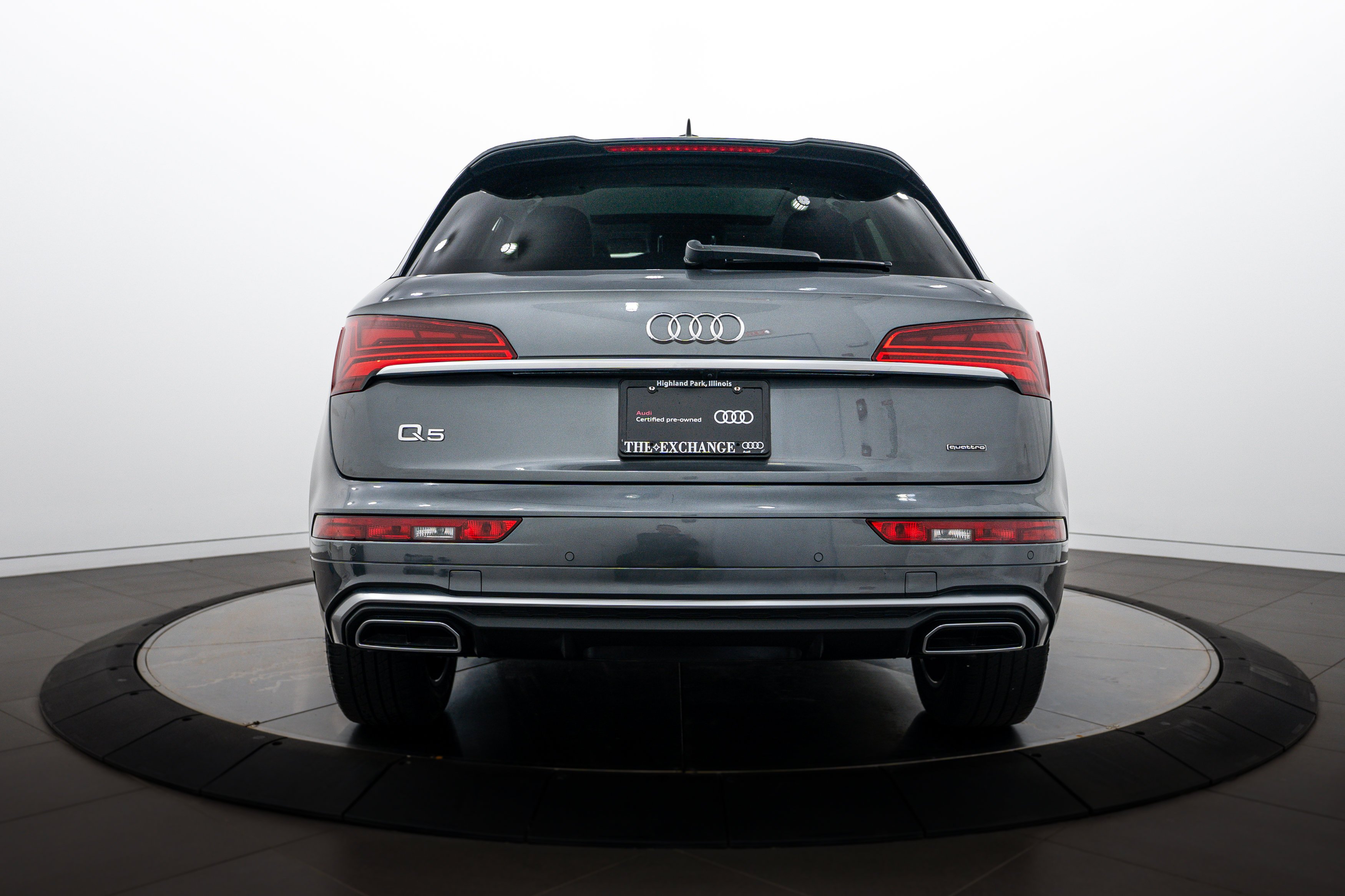 Certified Used 2023 Daytona Gray Pearl Effect Audi S line Prestige image 22