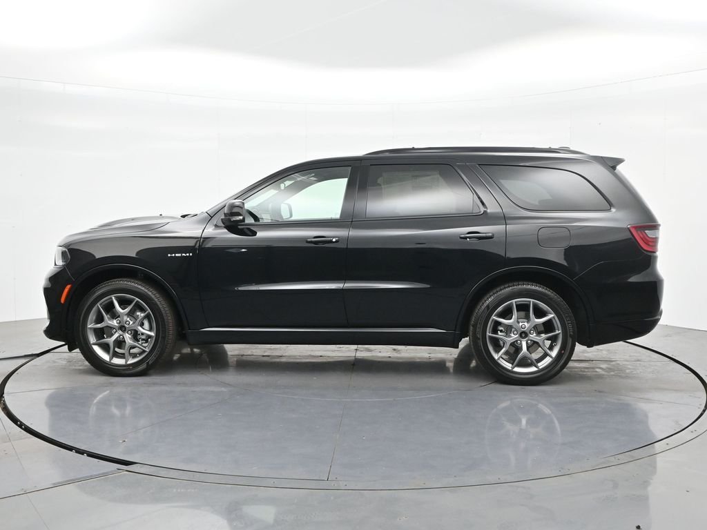 New 2026 Diamond Black Clear-Coat Exterior Paint Dodge GT Plus HEMI V8 image 10
