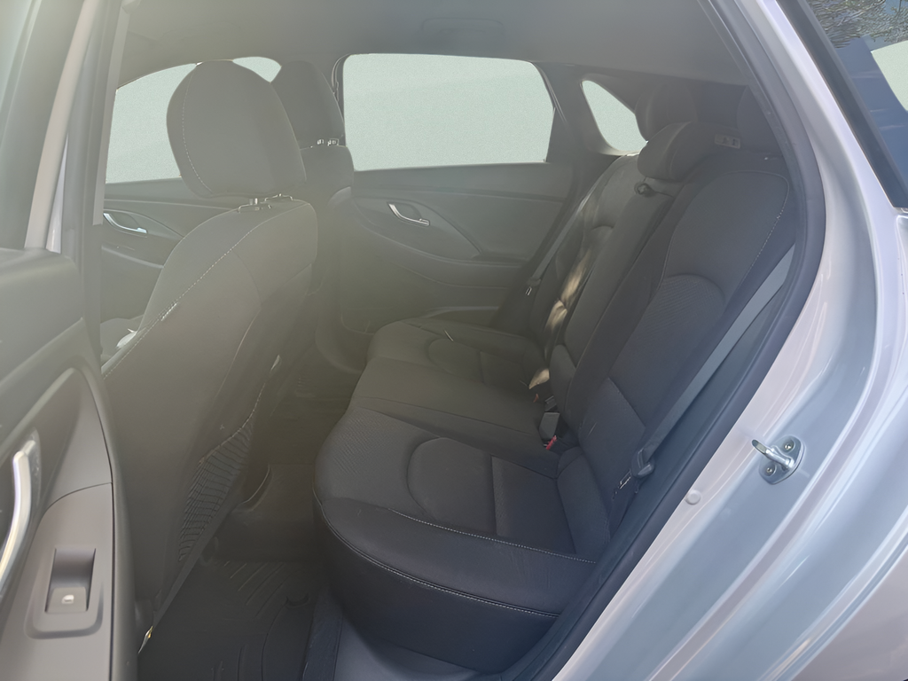 Used 2018 Silver Hyundai Base image 11