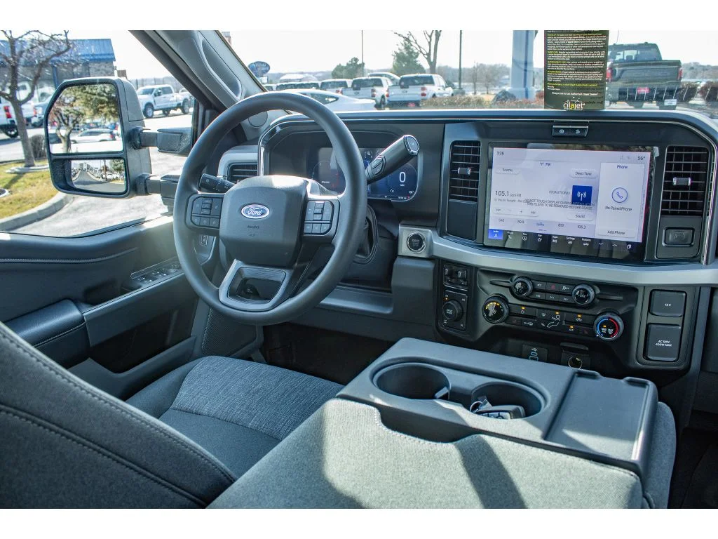 New 2026 Carbonized Gray Metallic Ford XLT image 19