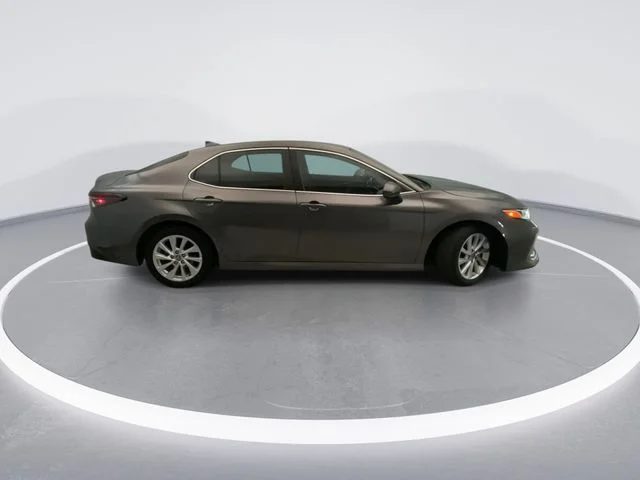 Used 2023 Gray Toyota LE image 7