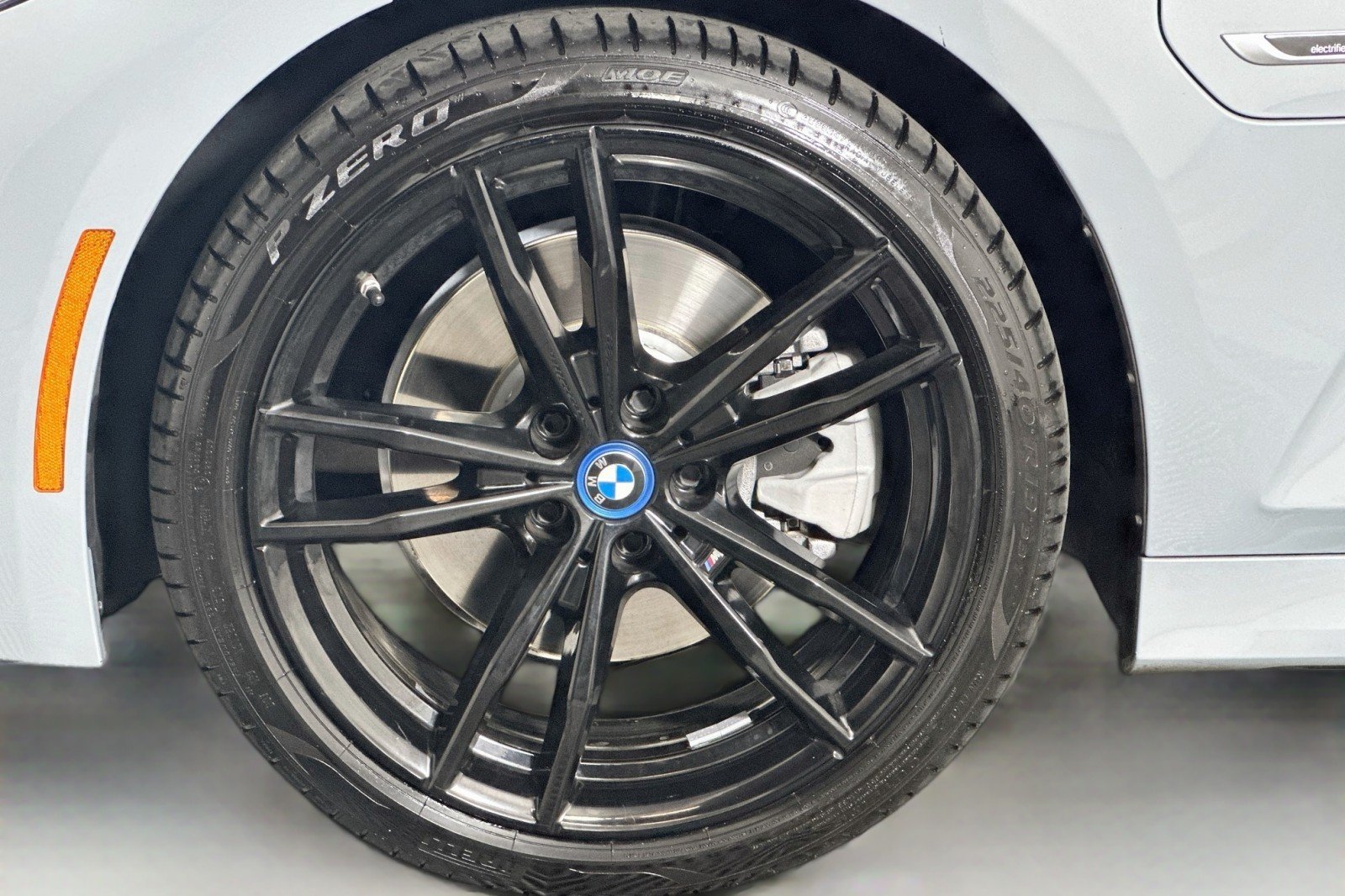 Used 2023 Brooklyn Grey Metallic BMW 330e image 12