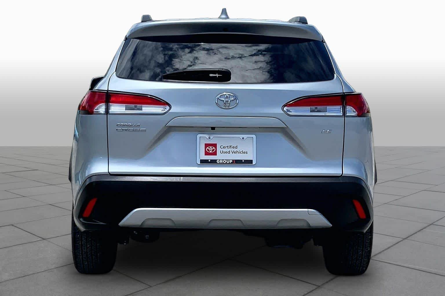 Used 2023 Sonic Silver Toyota LE image 5