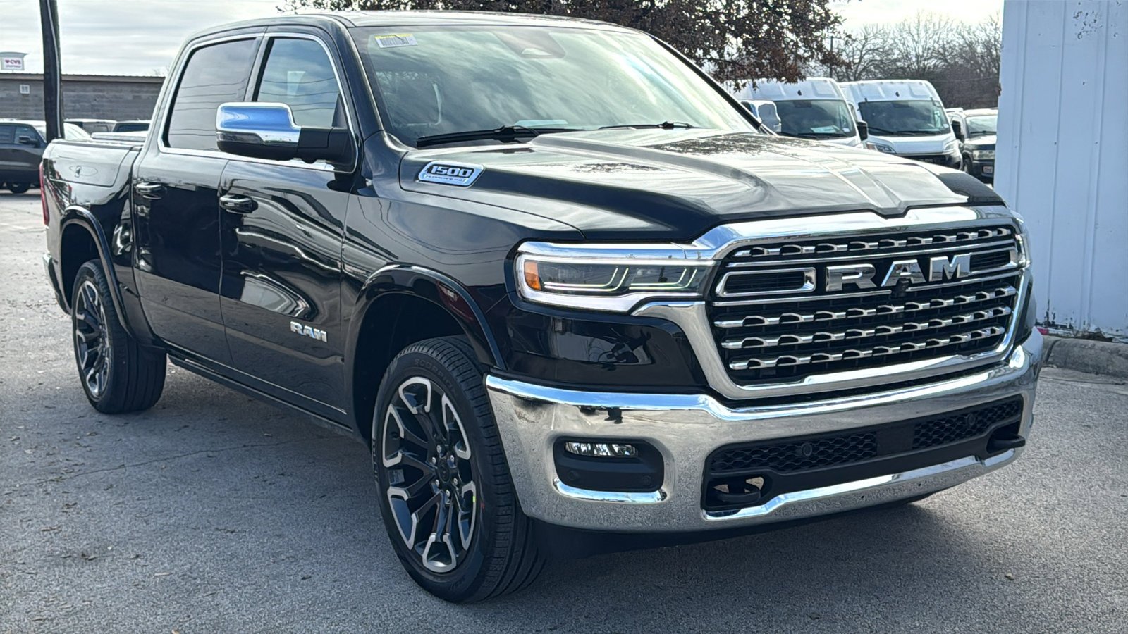 New 2026 Diamond Black Crystal Pearl-Coat Exterior Paint RAM Longhorn image 3