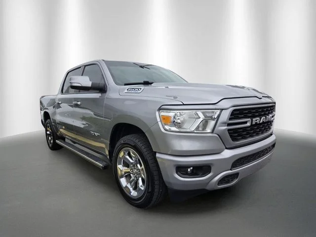 2022 RAM 1500 Big Horn/Lone Star 4x4 Crew Cab 5'7's photo