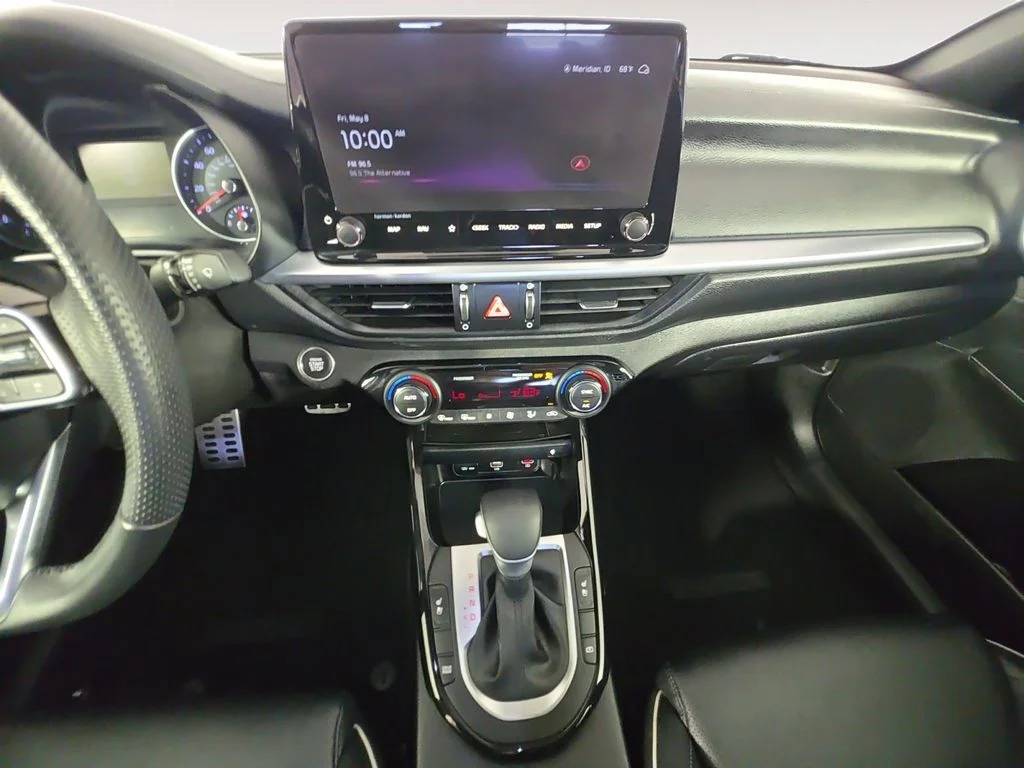 Used 2023 Gray Kia GT-Line image 11