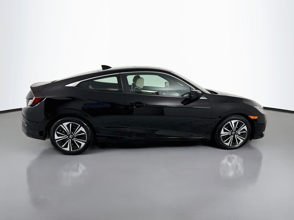 Used 2018 Black Honda EX-T image 8