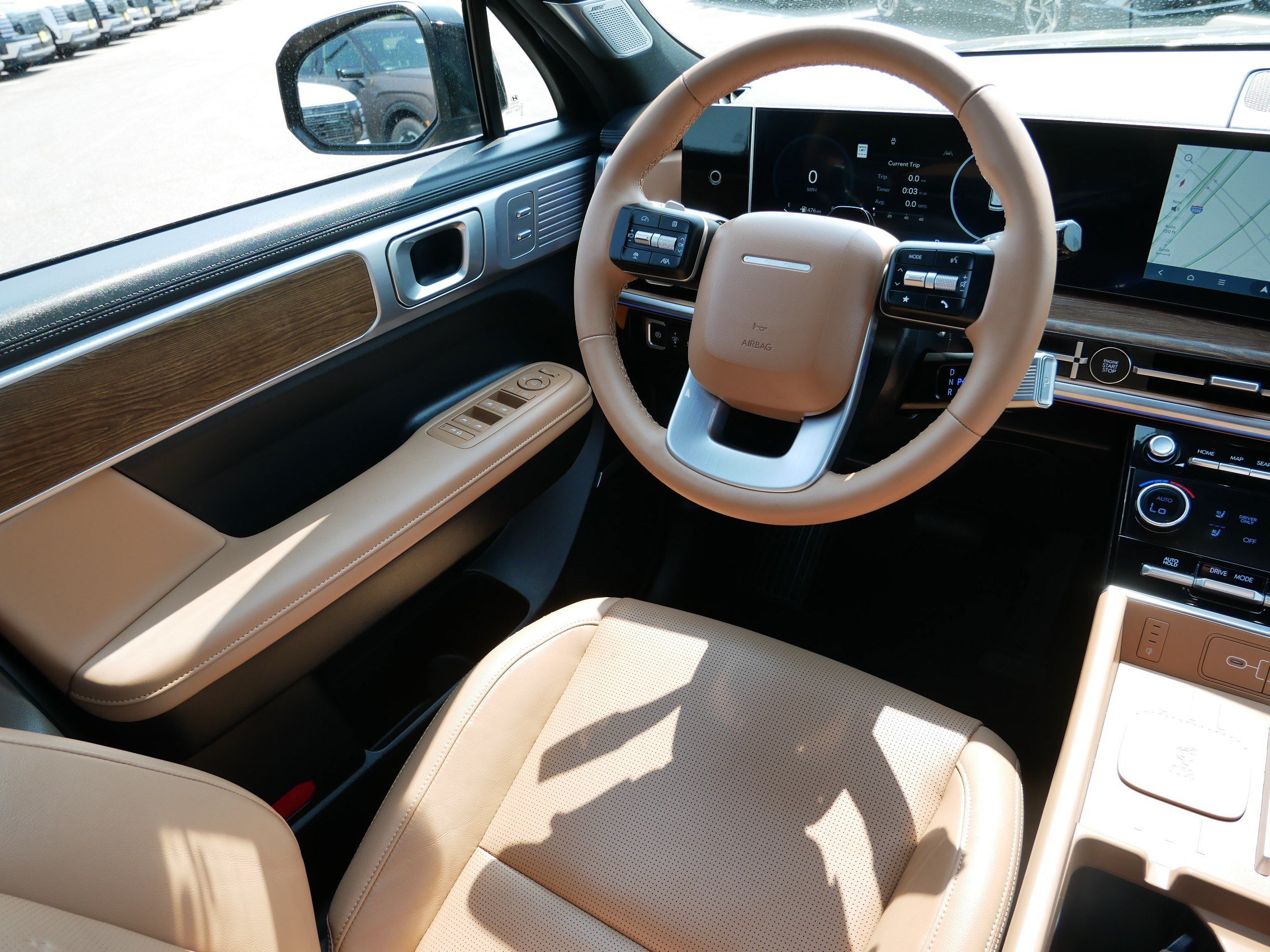 2026 Hyundai Santa Fe Limited - Photo 9