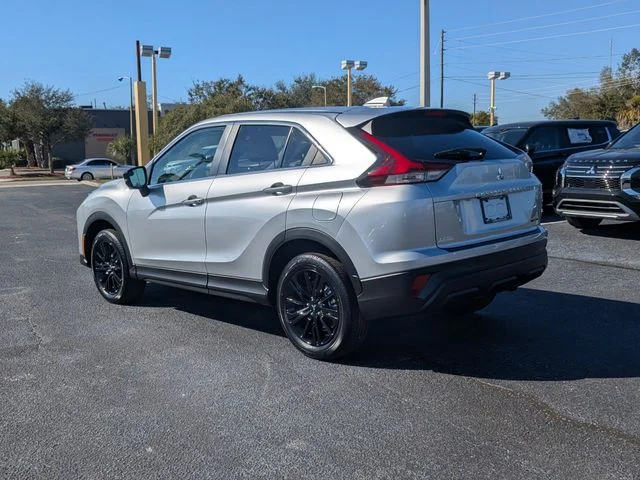 New 2026 Silver Mitsubishi LE image 8