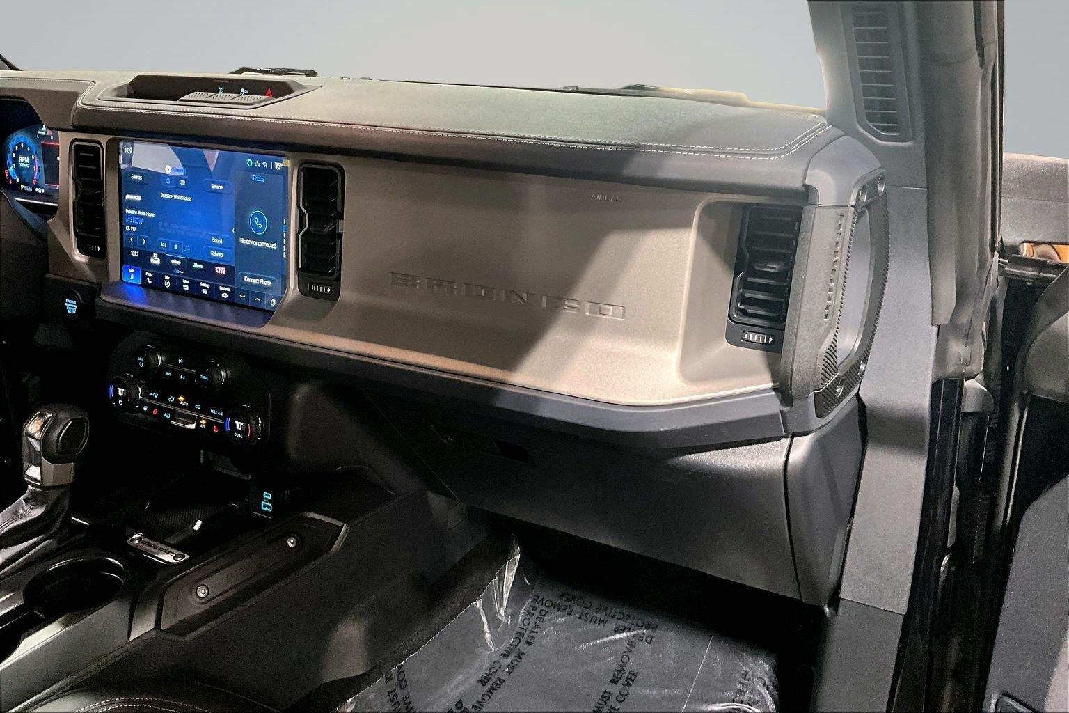 Used 2025 Shadow Black Ford Outer Banks image 18