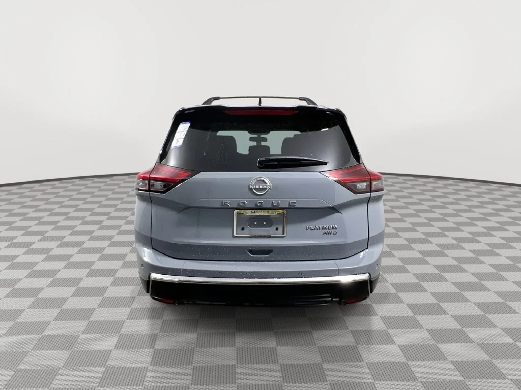 New 2026 Gray Nissan Platinum image 7