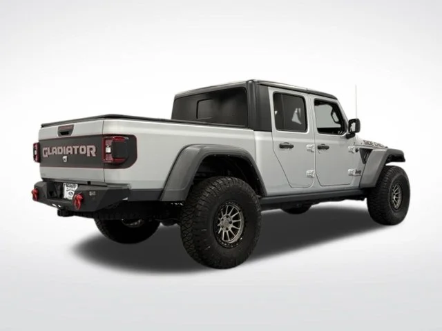 Used 2022 Silver Jeep Rubicon image 9