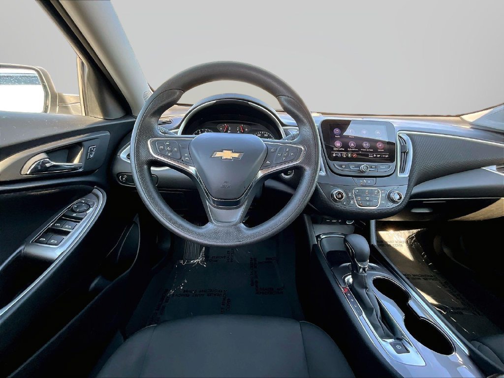 Used 2024 White Chevrolet LT image 8