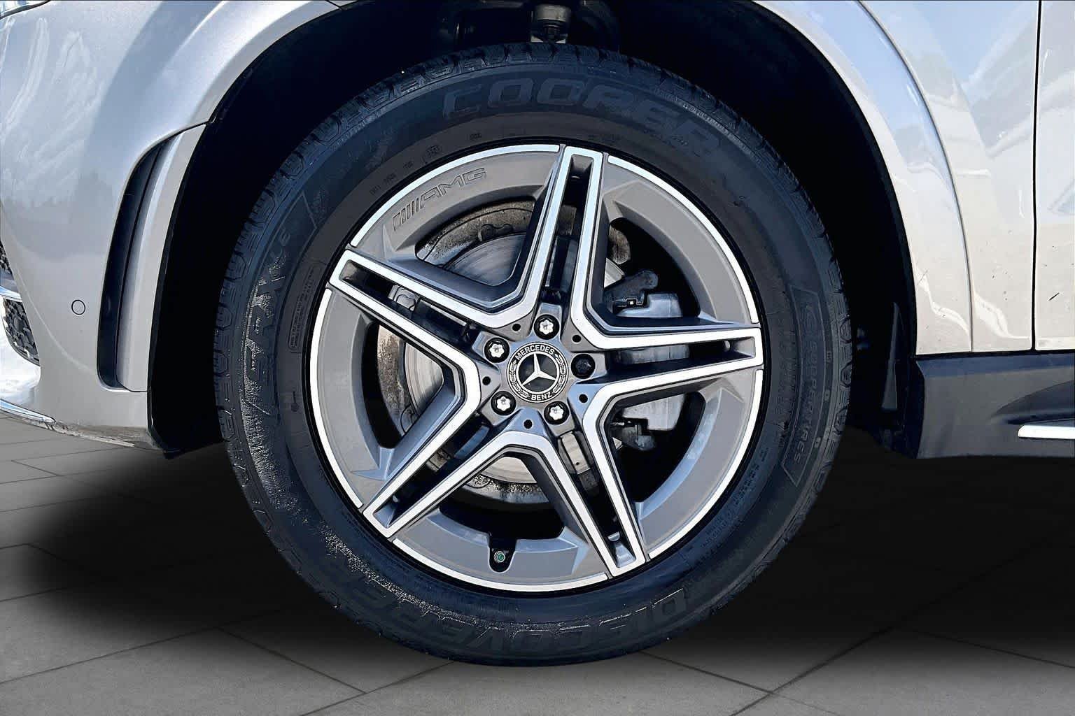 Used 2021 Mojave Silver Metallic Mercedes-Benz GLE 350 image 11