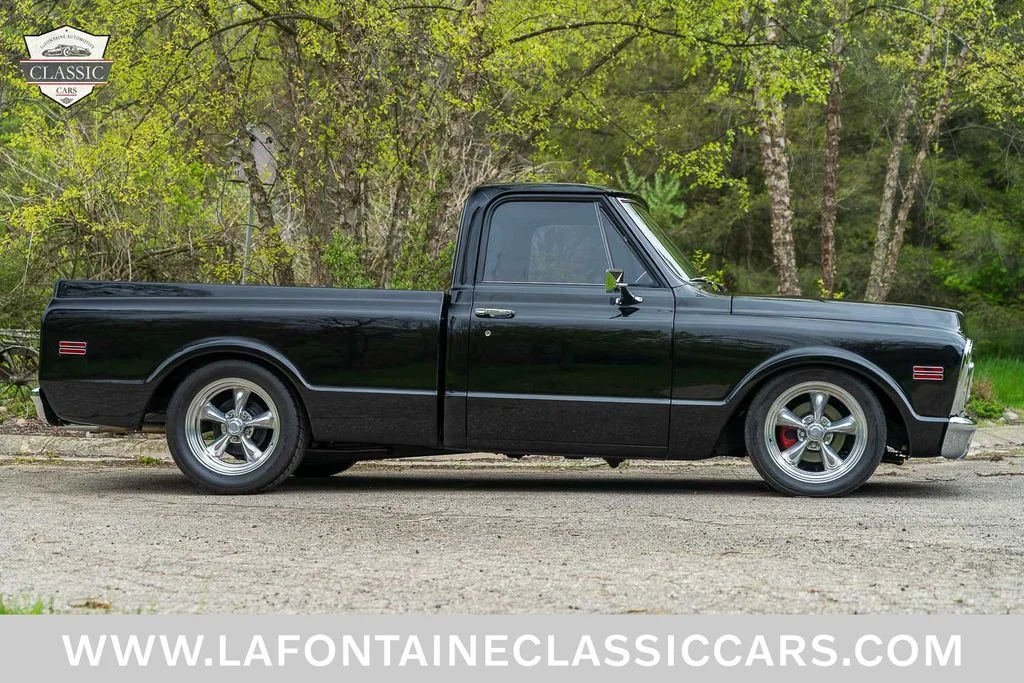 Used 1969 Black GMC  image 63