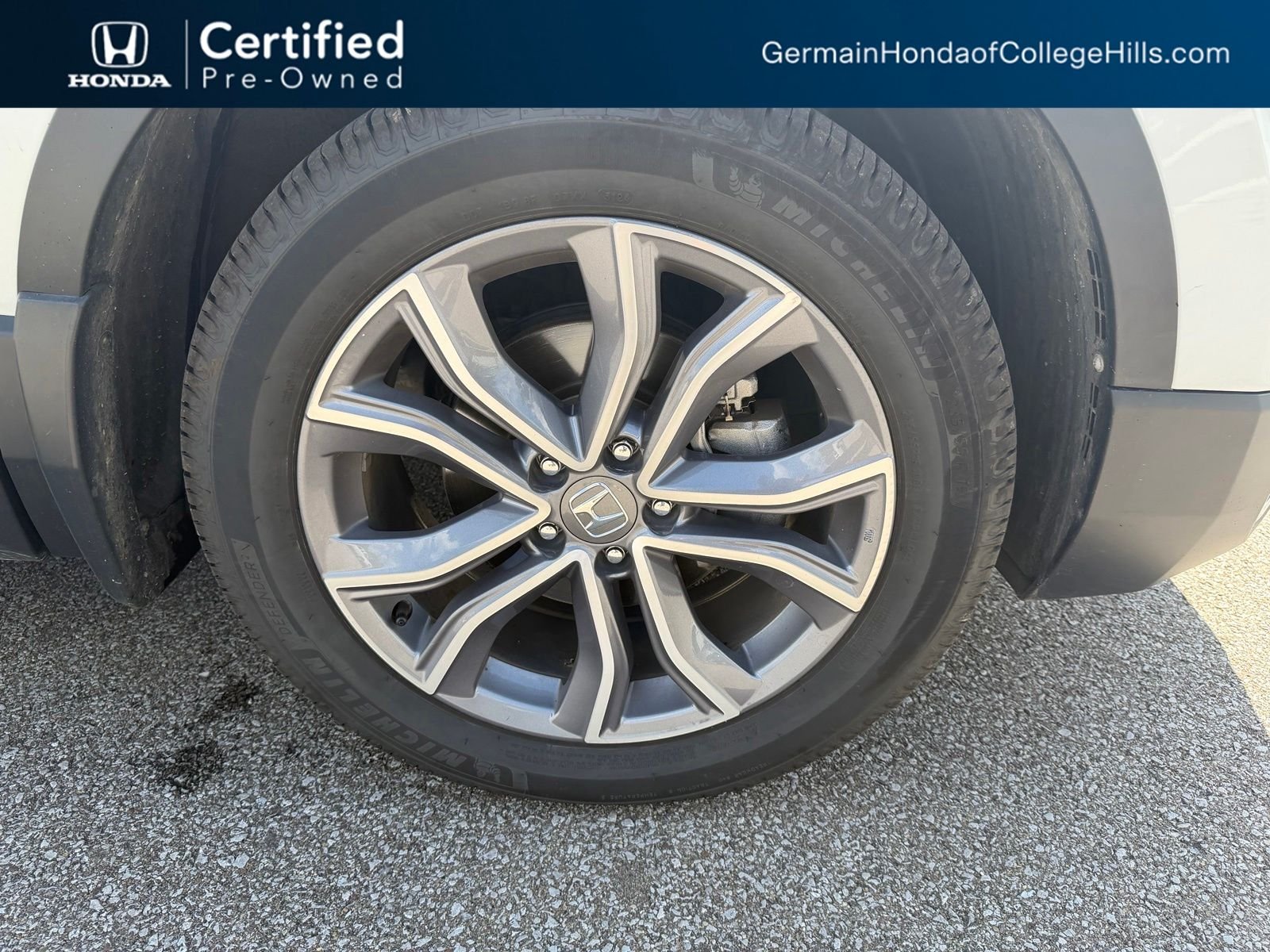 Certified Used 2021 Platinum White Pearl Honda AWD TOURING image 5