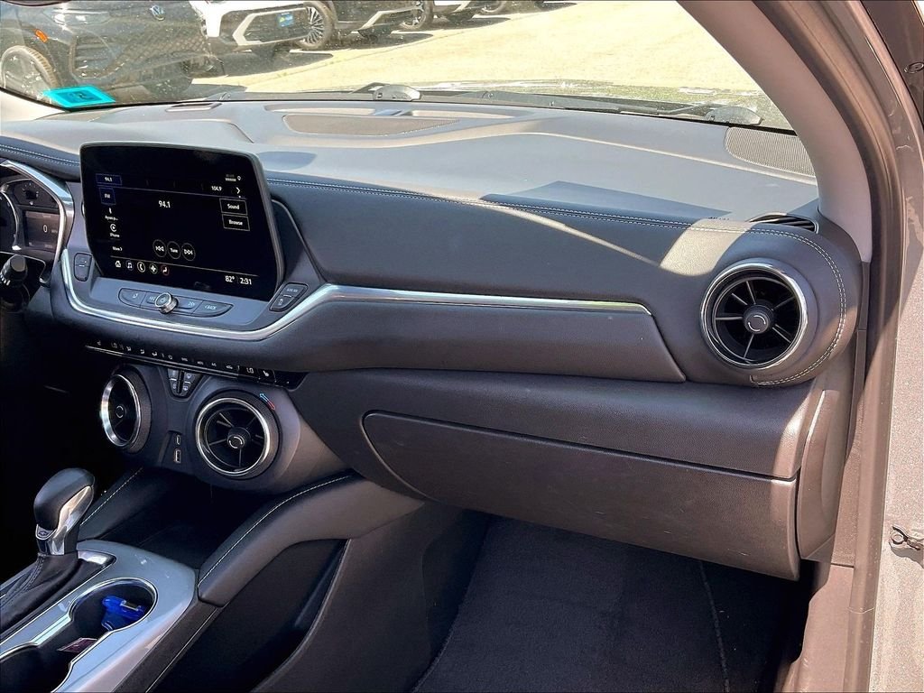 Used 2023 Gray Chevrolet LT image 12