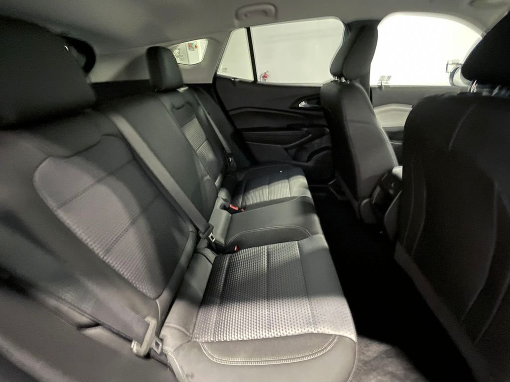 Used 2025 Blue Chevrolet LT image 19