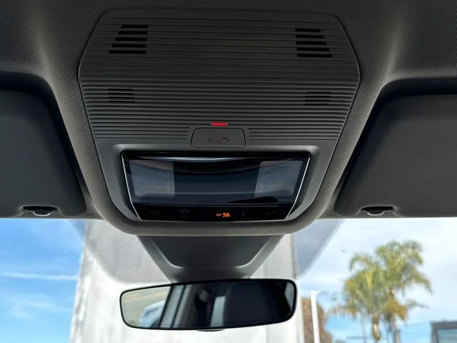 New 2026 Opal White Pearl Volkswagen 2.0T SE image 31