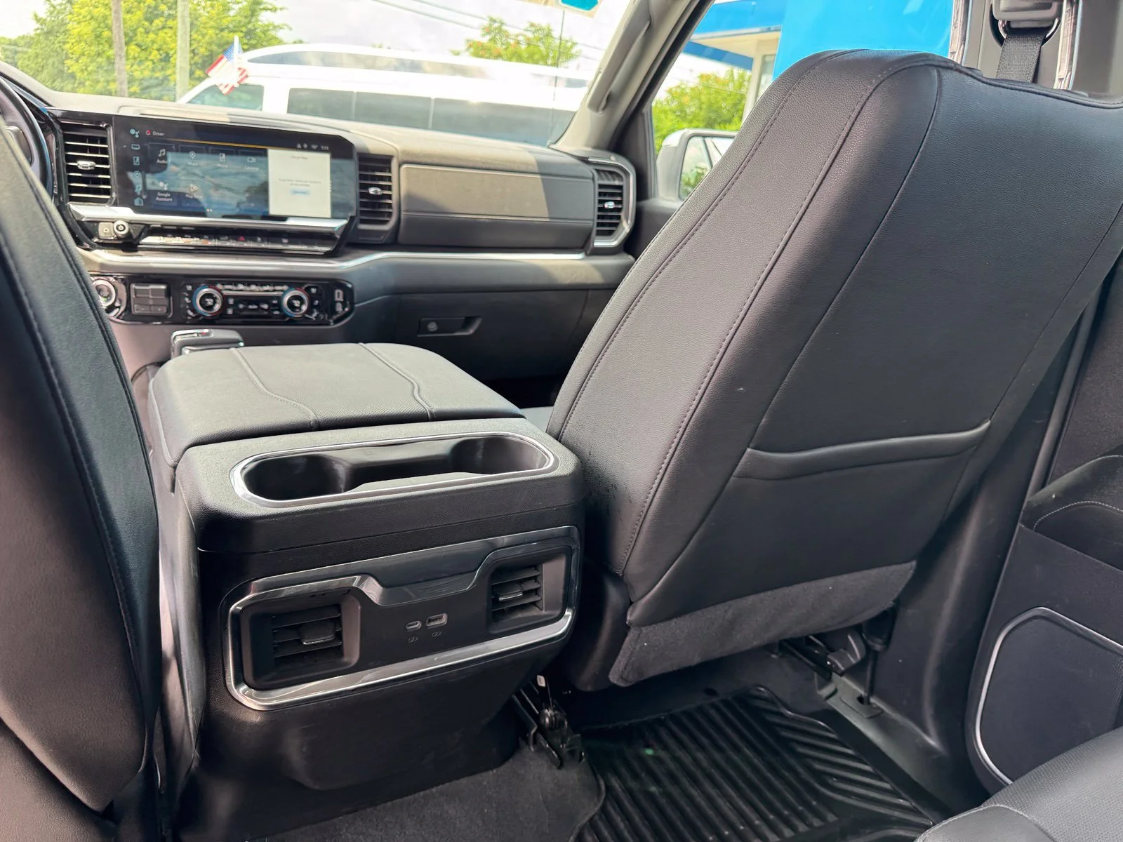 Used 2024 Iridescent Pearl Tricoat Chevrolet LTZ image 21